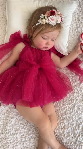 Oh so in love with our Glitter Pixie Collection on Mahloh ❤️🌸✨🤍⁠ ⁠ https://arabellaandrose.com.au/collections/baby-girl-special-occasion⁠ ⁠ @hendrix.mahloh.winsley | Arabella And Rose