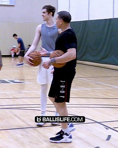 388K views · 2.8K reactions | Former NBA pro Mike Bibby has been been named Sacramento State's new head coach. Bibby had won 5 state championships as Head Coach with his high school alma mater Shadow Mountain. Where his teams were known for playing hard nose defense. Here's a video of he and Marcus Banks having a little Dunk off of who can jump higher | Ballislife | Facebook
