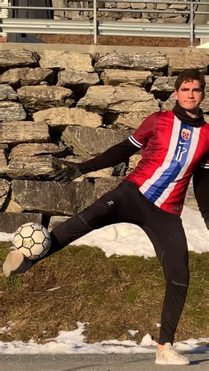 Fagerlibrothers on Instagram: "Enjoying freestyle on a perfect day!😁 With the best @tlheggem jersey🇳🇴 #freestylefootball @herrelandslaget And thanks to @alexhcid for the motivation to sharpen my «Eclipse», and to @pwgfreestyle for having a great tutorial on it. First time landing it with my right foot today🤌🏼"