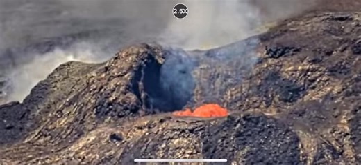 95K views · 1.4K reactions | Koa e kea trying to test the lava… looks like it almost bought the farm ￼ | EpicLava | Facebook