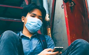 Dystopian lockdown robots order Chinese citizens to stop singing amid starvation