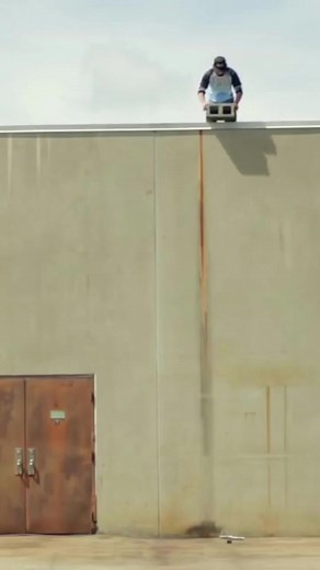 DON’T TRY THIS WITH YOUR CARBON CRANKS! How do your cranks hold up to impacts? Cane Creek Titanium eeWings Cranks are the ultimate in quality, dependability and durability - backed by Cane Creek’s 30-day 100% satisfaction guarantee and a 10-year limited warranty. Learn more about Cane Creek eeWings Ti Cranks - canecreek.com/product/eewings/ #eeWings #CaneCreek #PisgahBorn #Titanium | Cane Creek Cycling Components