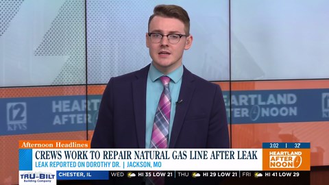 Crews working to fix natural gas line in Jackson, Mo.