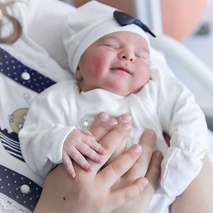 30K views · 1.1K reactions | Cute Babies Stretching Moments Will Melt Your Heart <3 Join our group: Funny Babies  Cute Babies  Baby Lovers #newborn #streching #cute | Funny Babies | Facebook