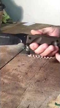 présentation couteau FOX PARANG BUSHCRAFT