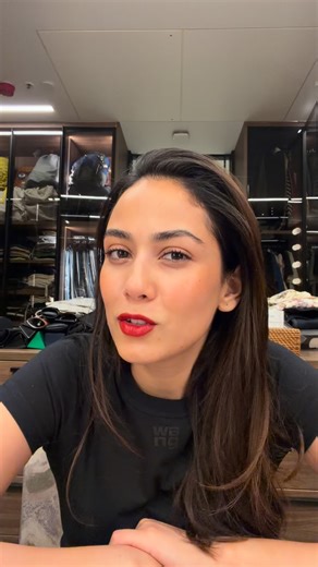 Mira Rajput Kapoor | Mira Mira On The Wall 👀: Not using the products I love 💔 It’s time to change it up! Because after a while, even your staple look can get... | Instagram