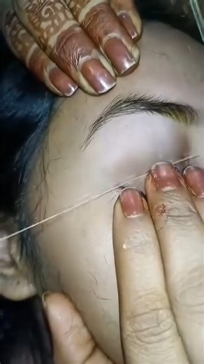 Perfect Eyebrow Threading Tutorial Clean Shape at Home | SK Beauty Expert #beautytutorial #eyebrows