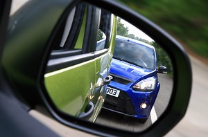 What would you do with the 'flash for cash' scammers?