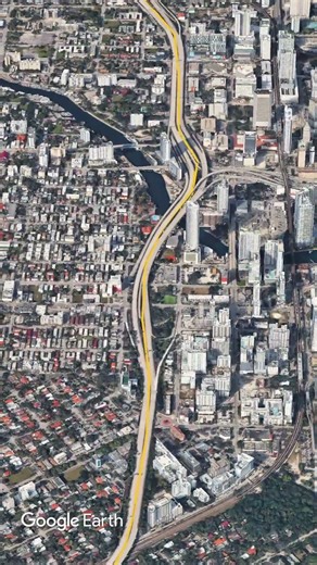 Why Miami's Skyline Only Faces One Direction?