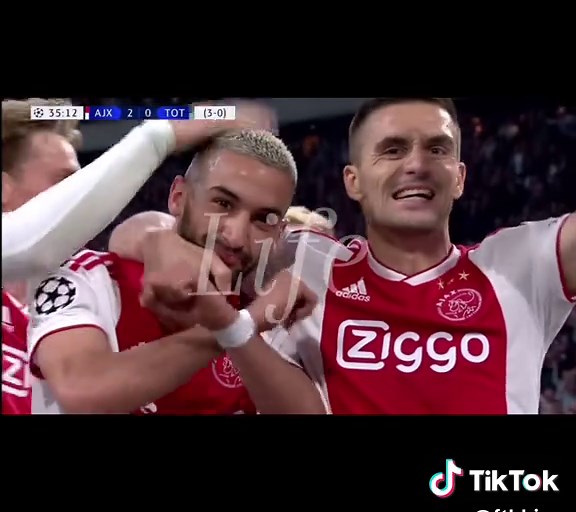 Ajax vs Chelsea: A Match to Remember