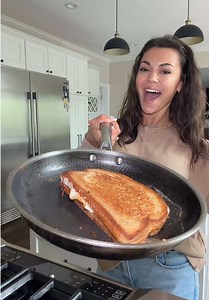 Muenster Grilled Cheese: Perfect Melted Sandwich Recipe