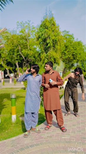 As ko ak dum sa kya ho gaya check kro kam😅😂#shortvideoyoutube #funnyshorts #plzsubscribemychannel