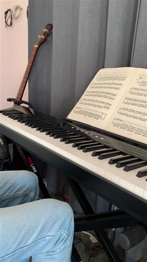 Hanon Exercise no. 8 at 108 BPM #hanon #piano #pianowarmup #pianotutorial