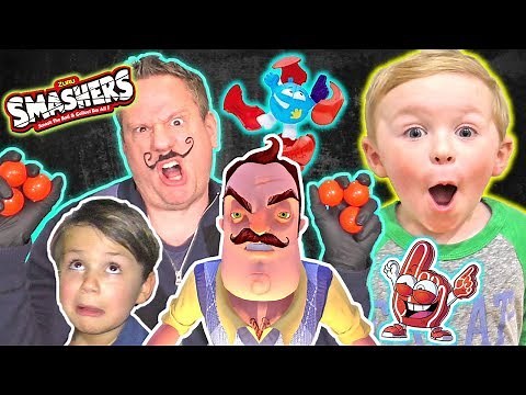 Smashers Hello Neighbor In Real Life in the Dark | DavidsTV