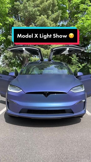 Tesla Model X Light Show