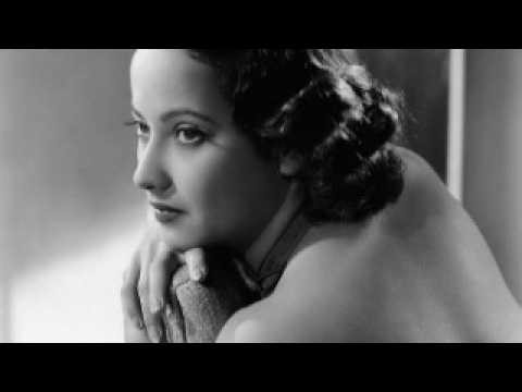 RARE PHOTOS OF MERLE OBERON: Pantyhose, Stockings, Tights, Heels, Mini Skirt, Mini Dress