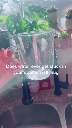 How to Remove Water Trapped in a Double Wall Cup