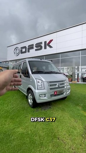 Descubre la DFSK C37: El Vehículo Ideal para Familias y Trabajo