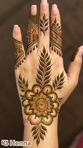 Simple & Stylish Front Hand Mehndi Design for Beginners | 2026 Trends