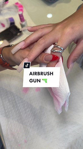 If you want a tutorial on how we acheived this look, let us know!💅🏽 . . . . . #entertainment #cjartistry #nailtiktok #sydtok #nailartist #nailtutorial #airbrushnails #airbrushmachine