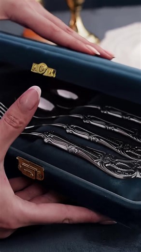 Luxurious Stainless Steel Cutlery Set for Elegant Dining