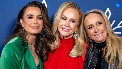 Kyle Richards and Kathy Hilton are sharing an encouraging update on sister Kim Richards during the 'Real Housewives of Beverly Hills' season 14 reunion. | E! News