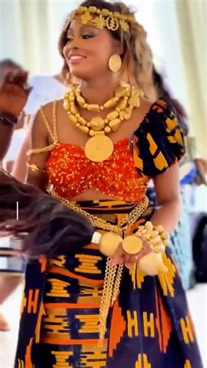 #tiktokivoire225🇨🇮 #ivoirien🇨🇮 #cotedivoire🇨🇮 #pourtoii les baoulé sont beaux et belle 😍