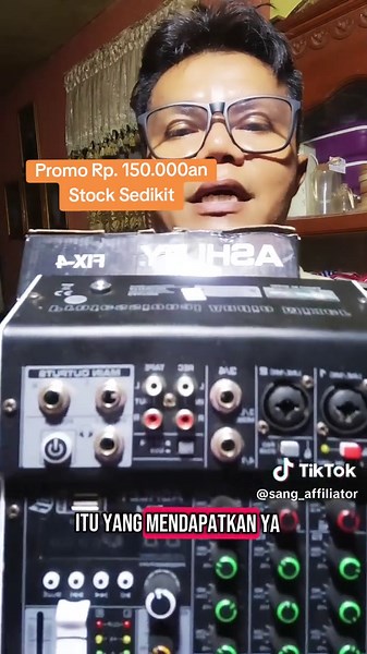 Professional Ashley Mixer FIX-4 for Optimal Sound