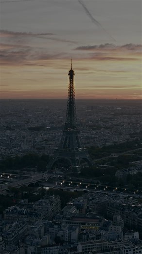 Your style knows no borders—with BDO Elite Credit Card’s low forex conversion fee, shopping abroad becomes smarter and more satisfying. Shop Better with BDO Elite Cards. Apply now and get a P10,000 Welcome Cashback with a minimum P50,000 spend: www.bdo.com.ph/live-better-elite | BDO Unibank