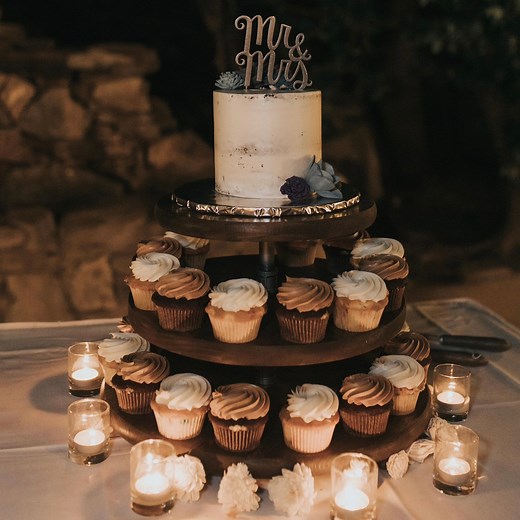 Rustic Wedding Cake Stand: Pine Wood Cupcake Dessert Tower - Etsy
