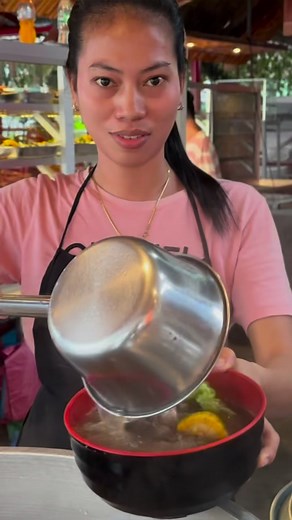 Badong Food House in Tacloban City, Leyte Philippines 🇵🇭 Bulalohan, Silogan, Pansitan, Sugbahan, Lugawan, Tinola and many more! #stanlyonmedia #TaclobanCity #tacloban #BulaloSoup #bulalo | Stanly Jordan 2.0