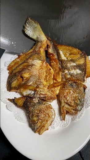 Fried yellow croaker fish recipe