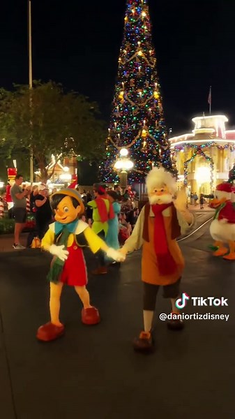 Navidad en Disney 2025: Una celebración mágica