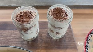 18K views · 184 reactions | Tiramis-WHO wouldn't love these?! The Pioneer Woman - Ree Drummond transforms this classic Italian dessert into a portable treat!  Get more recipes from Ree, Saturdays at 10a|9c and subscribe to discovery+ to stream more episodes of the show: https://links.discoveryplus.com/4cdOy0ieygb. #discoveryplus Get the recipe: https://foodtv.com/2WtJq2E. | Food Network | Facebook