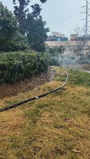 PVC Garden Hose quickly turns into an irrigation system - Renato flex