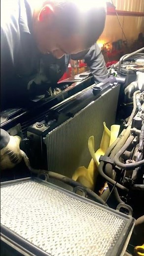2007 nissan Xterra Radiator remove and replace