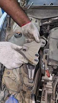 Change engine oil Toyota Camry #auto #mechanic #shorts #idea