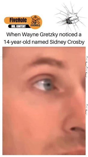 Five Hole on Instagram: "When Wayne Gretzky noticed a 14-year-old named Sidney Crosby… the rest was pretty much destiny. #WayneGretzky #SidneyCrosby #NHLHistory #HockeyLegacy #Greatness HockeyThrowback FiveHole"