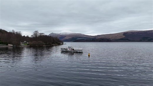 The village of Luss, on the banks of Loch Lomond with Ben Lomond in the distance. 🏔🌊 #Luss #LochLomond #BenLomond #Scotland #Drone