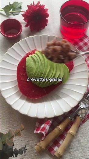 L’assiette du moment qui fait du bien : fraîche, colorée et prête en 5 min ! 💛🍤
