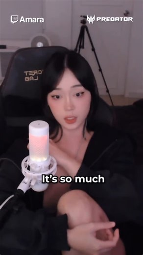 Amara Ui on Instagram: "❗️fight ur demons chat❗️"