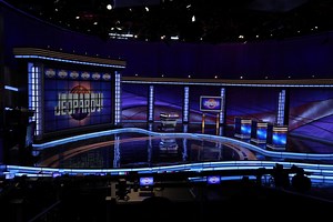 "Jeopardy!" Season 37 premieres with all-new episodes Monday, September 14 - WNKY News 40 Television