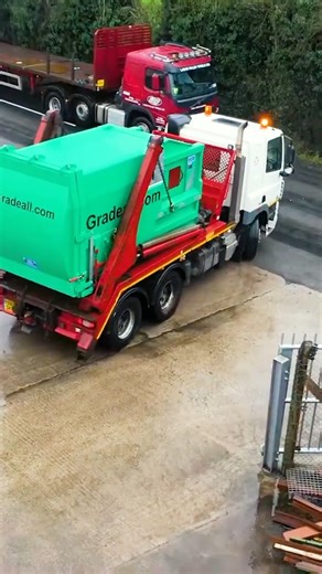 Compact smarter, not harder! 🚛 The Gradeall GPC S9 Portable Waste Compactor delivers reliable performance, cutting waste volume and transport costs with ease. Built for busy sites, it keeps operations running smoothly day after day. Learn more on our website https://gradeall.com/product/ | Gradeall International Ltd