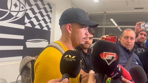 🎙️ Luciano fala sobre comemoração após o gol do São Paulo e confusão gerada: “Luis Fabiano é um ídolo, na hora eu não pensei muito. Fazer um gol na casa do rival é importante e naquele momento empatando o jogo era importante. A única coisa que falei pro Daronco foi que a gente tá jogando fora de casa. Se a gente fizer um gol, a gente tem que comemorar onde? A gente vai ter que ir pro vestiário comemorar? A gente vai ter que pro meio de campo comemorar? Acho que falta um pouco de senso, tanto qu