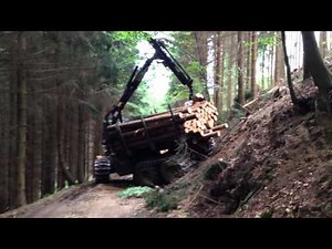 Forwarder in steep terrain - John Deere 1110E
