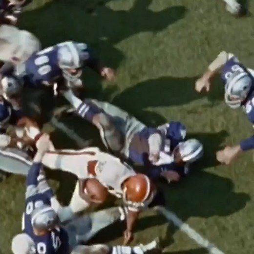 Remembering the late, great Jim Brown on his birthday 🧡 🔸 3x MVP 🔸 1964 NFL champion 🏆 🔸 9x Pro Bowler 🔸 8x first-team All-Pro (🎥 @nfl) 🔸 Pro Football Hall of Fame Class of 1971 ⭐️ | Cleveland Browns on CBS Sports