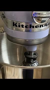 KitchenAid Artisan Series 5 Qt Tilt Head Stand Mixer w Pouring Shield KSM150PS, Lavender Cream