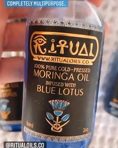 This Blue Lotus & Moringa Ritual Oil activates your chakras to bring in a unifying, calming & centred feel that lifts your vibration instantly !! Suitable for all skin types, the primary ingredient is our 100% Pure Cold-Pressed Moringa Oil which feels amazing as it penetrates deeply into all seven layers of the skin to leave your face & entire body feeling fresh & alive - without that greasy oily feeling often encountered with most other topical oils. Breathing in the scent of the Blue Lotus awa