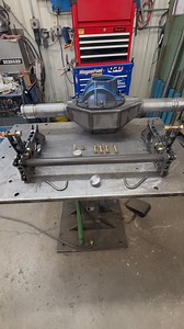 Build your best housing with our help. If you want to add a four link set up to your housing we offer this complete kit to get you started. Everything is prewelded with accurate spacing so all you have to do is slide it on and go. Please note that this comes in 9” Ford with 3.25” tubes (ACK-26-9), or for a Dana or 8.8 with 3” axle tubes (ACK-26-D). Both just $565.00 per kit. | Advanced Chassis