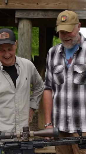 ‪@Militaryarmschannel‬ and ‪@sootch00‬ on Wild Shots